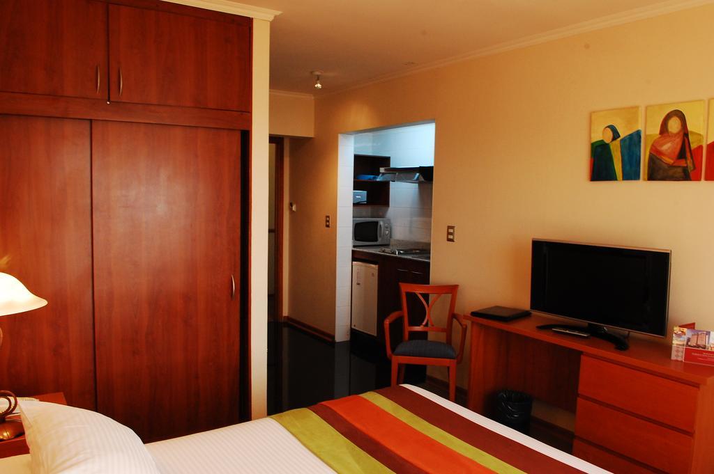 Hotel Florencia Suites & Apartments Антофагаста Номер фото